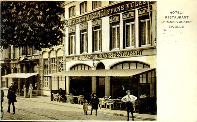 4772 PBKR2060 Hotel-café-restaurant Frans Vulker, Luttekestraat 8-10. Het pand werd in 1911 van een nieuwe symmetrische ...