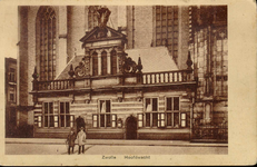4911 PBKR1514 Grote Markt, Grote Kerk met de Hoofdwacht, ca. 1935., 1935-00-00