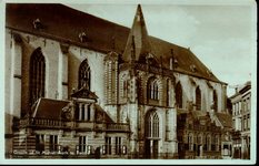 5271 PBKR1587 Grote Markt 18a: catechesatielokaal (1889). Grote Markt 18: Grote Kerk. Grote Markt 20: De Hoofdwacht,, ...