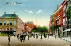 5311 PBKR2168 Gezicht vanaf de Grote Markt op Grote Markt 13 de Harmonie (links) en het begin van de Melkmarkt, 1918. ...