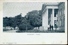 5333 PBKR2732 Het Paleis van Justitie (uit 1841, ontworpen door architect E.L. de Coninck) aan de kant van de ...