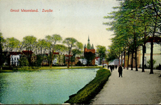 5369 PBKR0467 Burgemeester van Roijensingel (tot 1933 Klein Weezenland), het voetpad langs de stadsgracht, gezien naar ...
