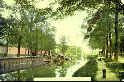 5421 PBKR1057 Gezicht op de Nieuwe Vecht en de Vechtbrug (ophaalbrug tot 1928) lopend van Vechtstraat naar ...