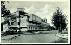 5883 PBKR2855 Rhijvis Feithlaan, Sophia Ziekenhuis, 1935-1936.Gedeelte (voltooid 1935), ontworpen door stadsarchitect ...