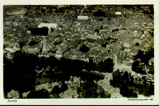5914 PBKR0023 Luchtfoto van de Zwolse binnenstad1926, vanuit het zuiden: onder Burgemeester van Roijensingel met het ...