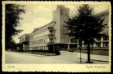 6059 PBKR2864 Rhijnvis Feithlaan, Sophia Ziekenhuis, 1936-1939.Het gemeentelijk Sophia Ziekenhuis is voortgekomen uit ...