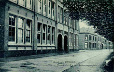 6345 PBKR0093 Assendorperplein met Wilhelminaschool en Hervormde Kweekschool (gebouwd 1910)., 1912-00-00