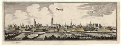 508 -TP000118 Panorama, gezicht op Zwolle en haar vestingwerken vanuit het zuiden. Op de voorgrond akkers, de ...