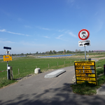 234 Veerpont 't Kleine Veer tussen Zwolle en Hattem uit de vaart wegens corona, 24-04-2020