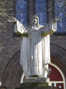 9720-3 Heilig Hartbeeld - Corneliusplein