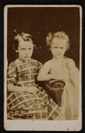 3666 -57 Portret van twee meisjes., 01-01-1873 - 01-01-1891