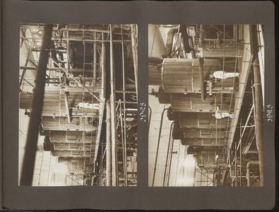 5091 -0018 Interieur van de suikerfabriek Pradjekan. Met bordje op de ketels FINISHED 6 APRIL 1925, 01-01-1925 - 06-04-1925