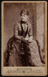 366 Carte-de-visite van Esther Wilhelmina de Friderici (1867-1945)., 1885-01-01