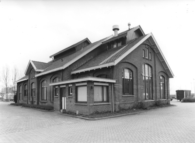 11738 Gebouw behorend tot voormalige gasfabriek. Gebouwd 1910-1912., 2000-03-01