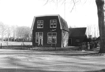 17847 de Borkeld . Huis bewoond door J.G.W. Westendorp., 1991-01-15