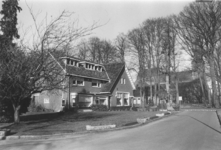 18022 Restaurant Partycentrum De Lindeboom , gebouwd omstreeks 1932 na een brand van het oude boerderijtje met ...