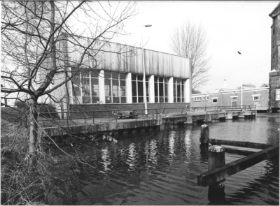 2386 Gemaal H. J. Ankersmit. Gebouwd 1965- 1967 (arch. Adviesbureau Tauw). Achterzijde aan Nieuwe Haven., 2000-03-01