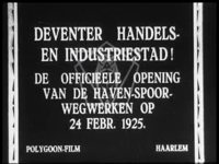 61 -FILM Film zonder geluid. Polygoon film Haarlem. Aanleg heeft 3,5 miljoen gulden gekost. Versierde trein reed van ...