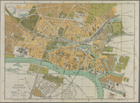 64 Gemeente Deventer 1944 Plattegrond van Deventer. Gevouwen VVV-uitgave met vermelding straatnamen en bijzondere ...