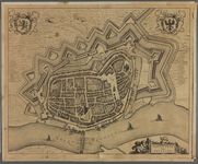 79 geen titel Gedetailleerde niet ingekleurde stadsplattegrond van Deventer. Gedetailleerde plattegrond met straaten, ...