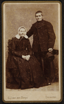 102 -17 Portret van een man en een vrouw., 1877-01-01