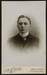102 -23 Portret van een man. Reproductie, 1892-01-01