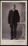 102 -29 Portret van een man., 1890-01-01