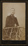 102 -34 Portret van een vrouw., 1889-01-01