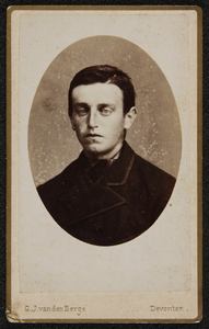 102 -51 Portret van een man., 1877-01-01