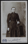 108 -24 Portret van een vrouw., 1890-01-01