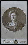 108 -29 Portret van een vrouw. In cirkel., 1900-01-01