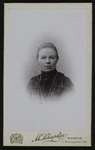 108 -43 Portret van een vrouw., 1884-01-01