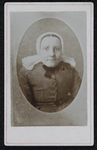 109 -2 Portret van een vrouw., 1875-01-01