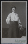109 -33 Portret van een vrouw., 1906-01-01