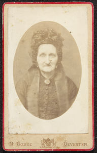 42 -19 Portret van Barones Van Ittersum - Welbergen., 1870-01-01