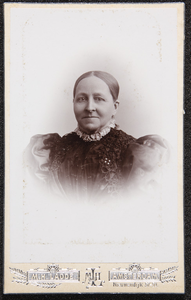 42 -28 Portret van mevrouw Dumee Sr., 1892-01-01