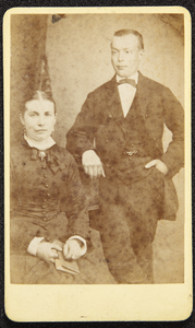 42 -9 Portret van Martinus Diekerhof (geb 23-04-1853) en Eva de Graaf., 1868-01-01