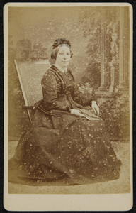 43 -16 Portret van vrouw., 1868-01-01