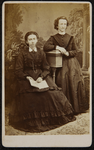 43 -26 Portret van twee vrouwen., 1868-01-01
