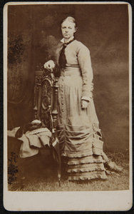 43 -67 Portret van vrouw., 1868-01-01