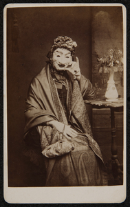 43 -80 Portret van een vrouw met masker., 1868-01-01