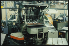 2519 Automatisch strokeninvoer voor de aluminium dekselpersen. (Blema)., 1985-01-01