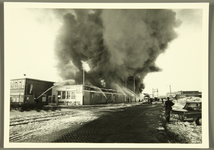 837 TDV bedrijfTedeco. Grote brand in februari 1968 die het bedrijf Tedeco grotendeels in as heeft gelegd., 01-02-1968