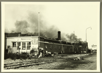 838 TDV bedrijfTedeco. Grote brand in februari 1968 die het bedrijf Tedeco grotendeels in as heeft gelegd., 01-02-1968