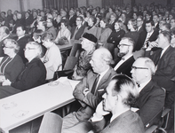 21835 Hearing i.v.m. herindeling.Inspraak burgerij Diepenveen.Belangstellenden., 1968-11-21
