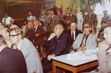 22271 Officieel begin plan 't Oostrik, woningen voor Deventer.Tijdens toespraken., 1972-06-29
