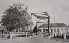 22392 Cröddenbrug (nieuwe ophaalbrug)., 1965-04-01