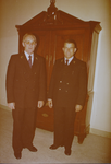 22878 Gemeentebodes tijdens afscheid van de heer Veldwachter als wethouder en raadslid., 1978-08-31