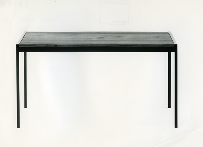 293 Auping meubelen: Carelle tafel model 550, 01-01-1966 - 31-12-1970