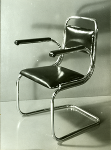 460 Stalen stoel, 01-01-1933 - 31-12-1950